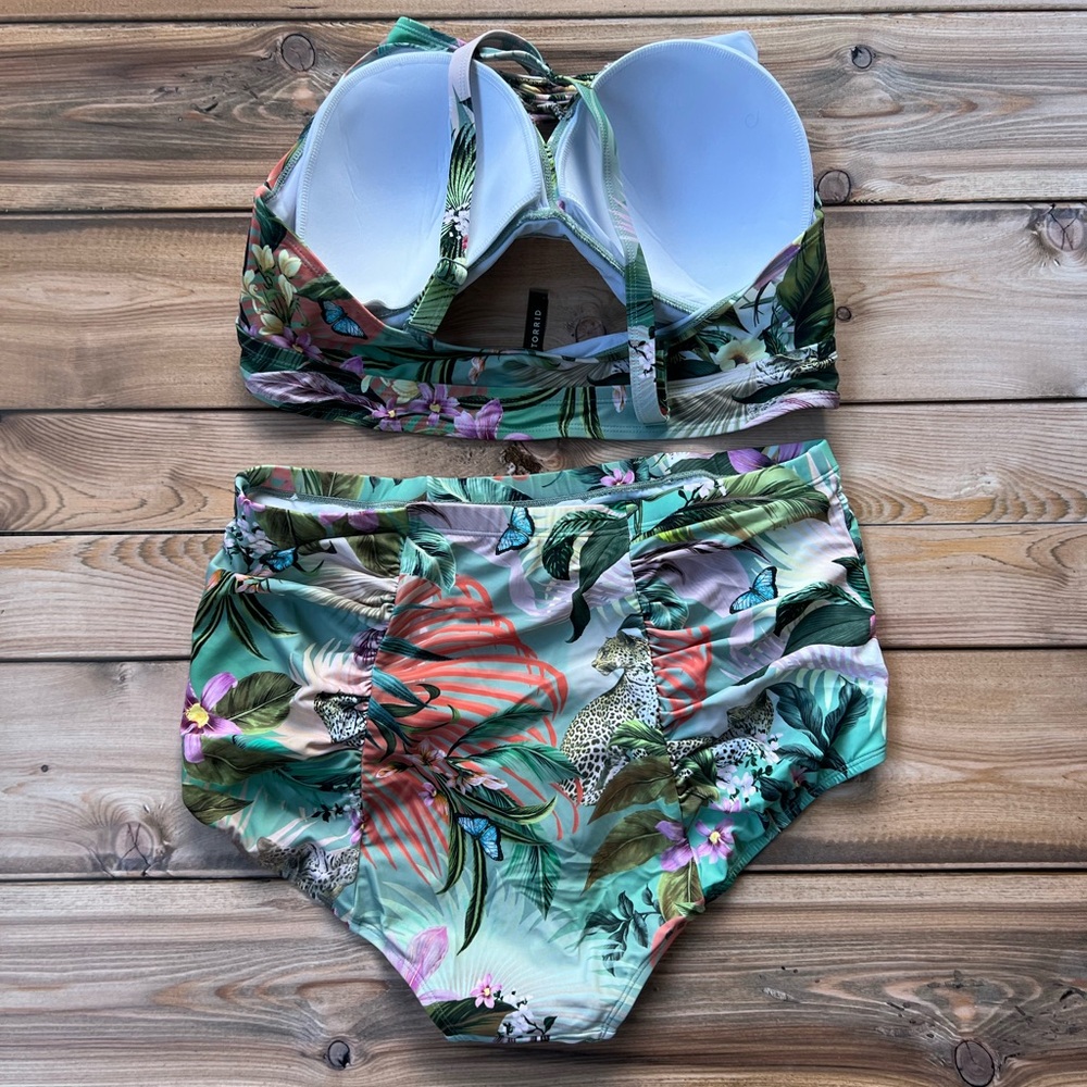 torrid Tropical Floral Crisscross High Waist Bikini in Mint & Coral - Picture 4 of 10